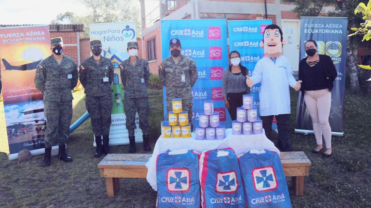 Lee más sobre el artículo Cruz Azul brinda apoyo a Fuerzas Aéreas Ecuatorianas