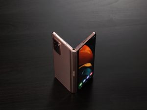 Lee más sobre el artículo Samsung presentó su nuevo dispositivo plegable Galaxy Z Fold2