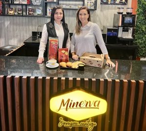 Lee más sobre el artículo Café Minerva y Campo Viejo Empanadas se unen en alianza estratégica