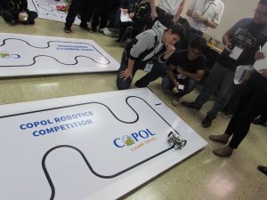 Lee más sobre el artículo El 5 y 6 de octubre se desarrollará la Feria Copol Robotics Competition en Guayaquil