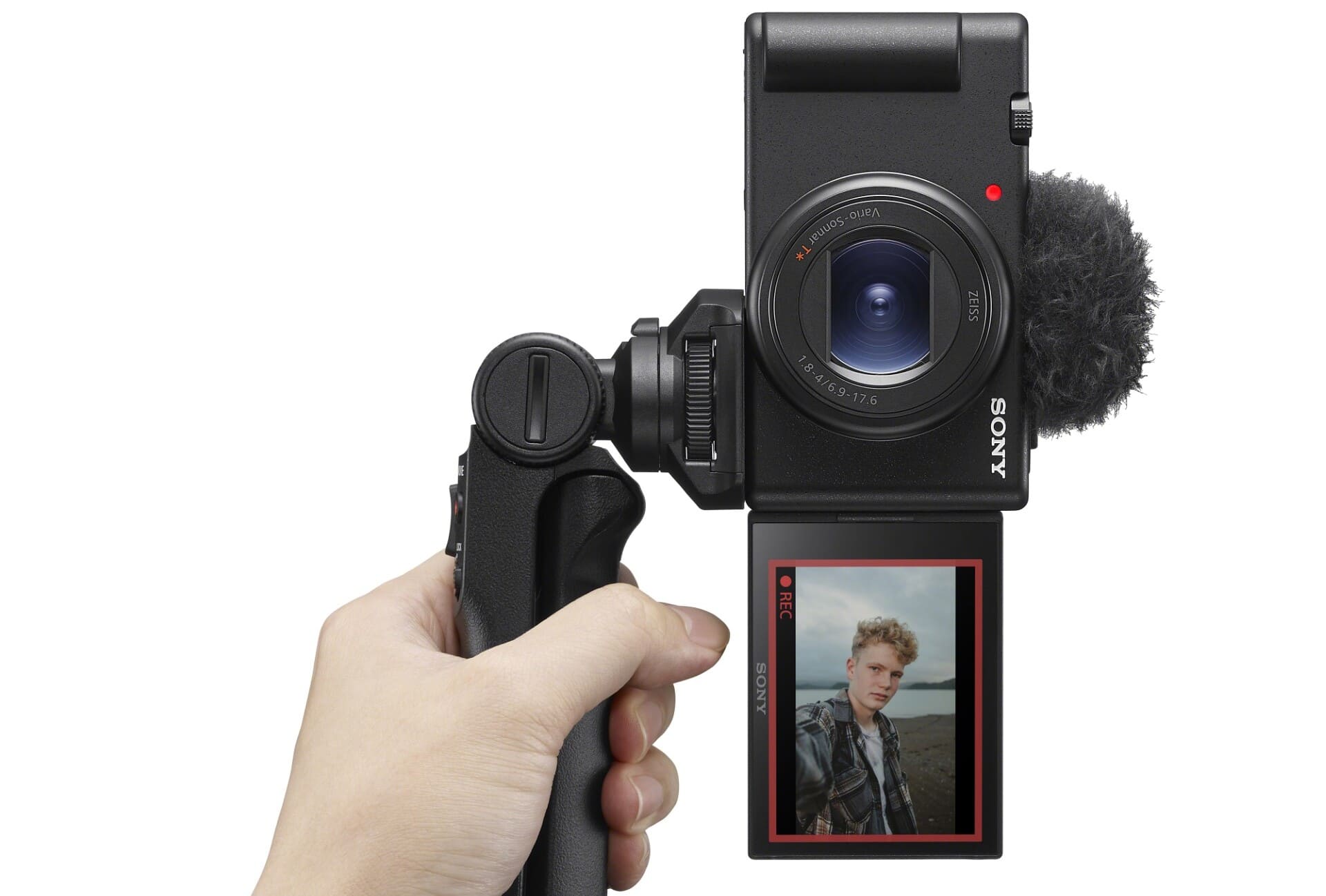 Lee más sobre el artículo Sony Electronics anunció su cámara para vlogs, la ZV-1 II, con zoom ultra gran angular