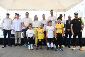 Lee más sobre el artículo 350 niños y jóvenes son beneficiarios de la primera escuela Deportiva Ambiensa – Barcelona