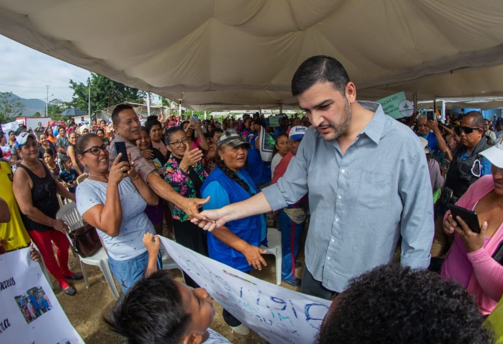 Aquiles Alvarez en Monte Sinai