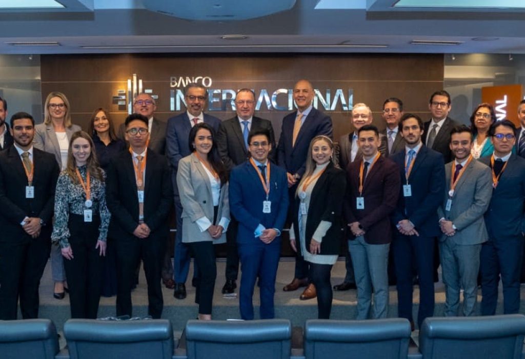 Banco Internacional - Entrenamiento