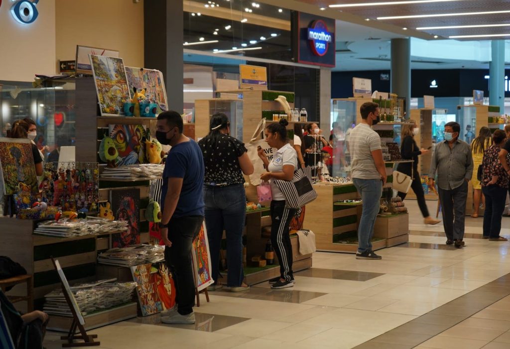 Más de 12 emprendimientos, estarán hasta el 11 de junio, en una nueva edición del Caminito del Mall. (Foto Cortesía)
