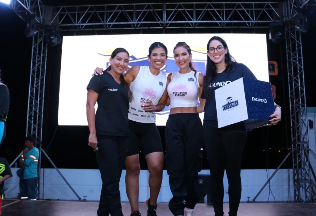 Nutricionista Paola Sánchez; Paulina Terán, Silvia Ponce y Maggie Peña, Jefa de categoría de alimentos Facundo. (Fotografía cortesía)
