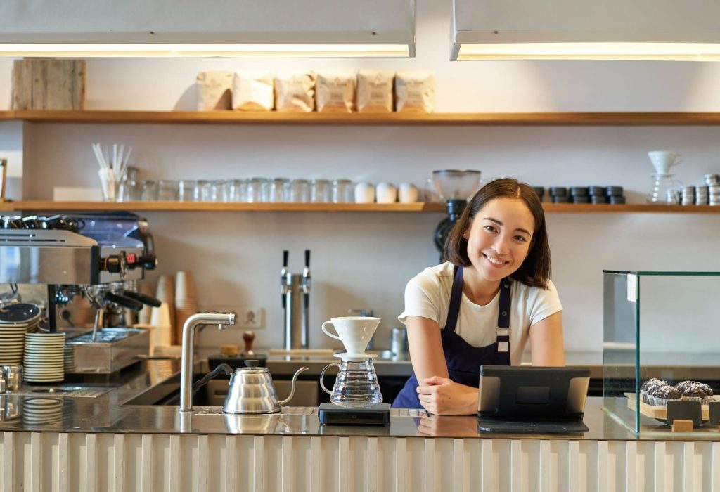 El acceso a financiamiento, la competencia y la gestión eficiente de recursos son algunos retos financieros que enfrentan las pymes y emprendimientos en Ecuador. (Foto Cortesía)