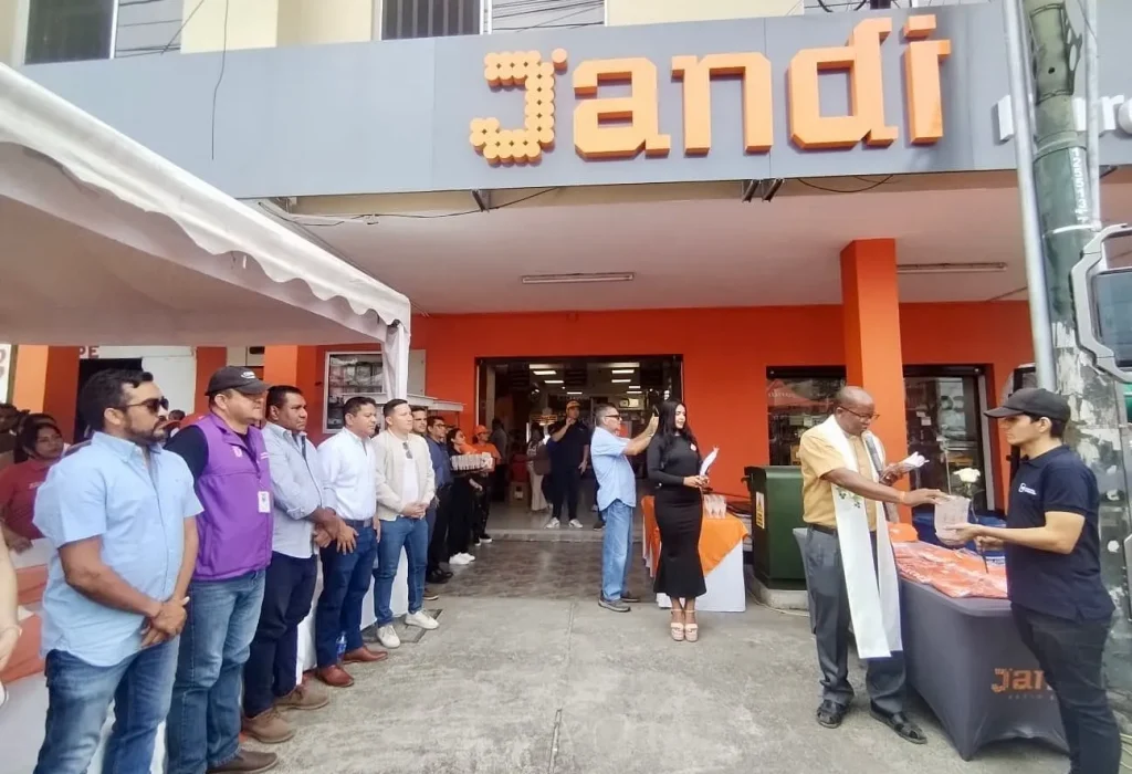Jandi Ferrecentro