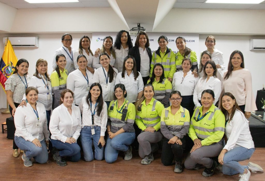 Mujeres Holcim