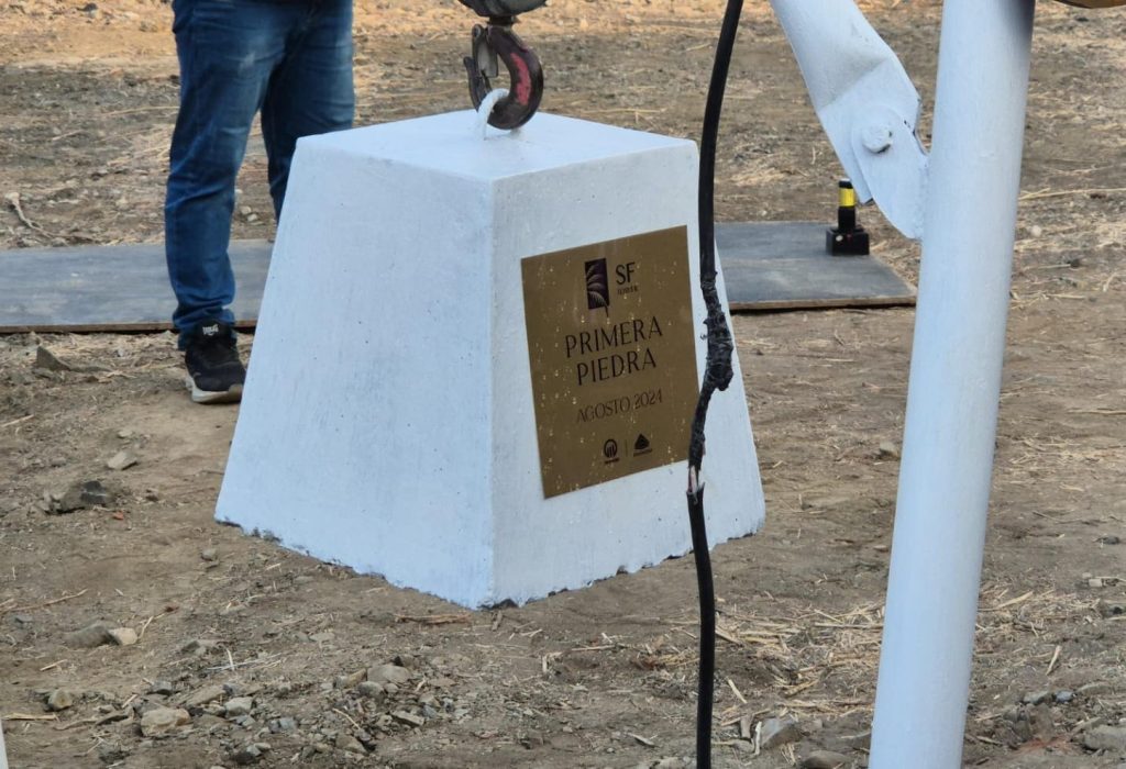 PRIMERA PIEDRA