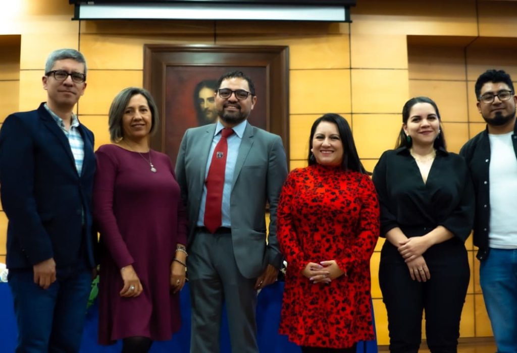 El “Premio Pfizer Clúster Andino” busca reconocer a las y los profesionales de la comunicación y a quienes se están formando en este campo por su aporte en la divulgación, innovación, desarrollo en ciencia y tecnología en salud. (Foto Cortesía)