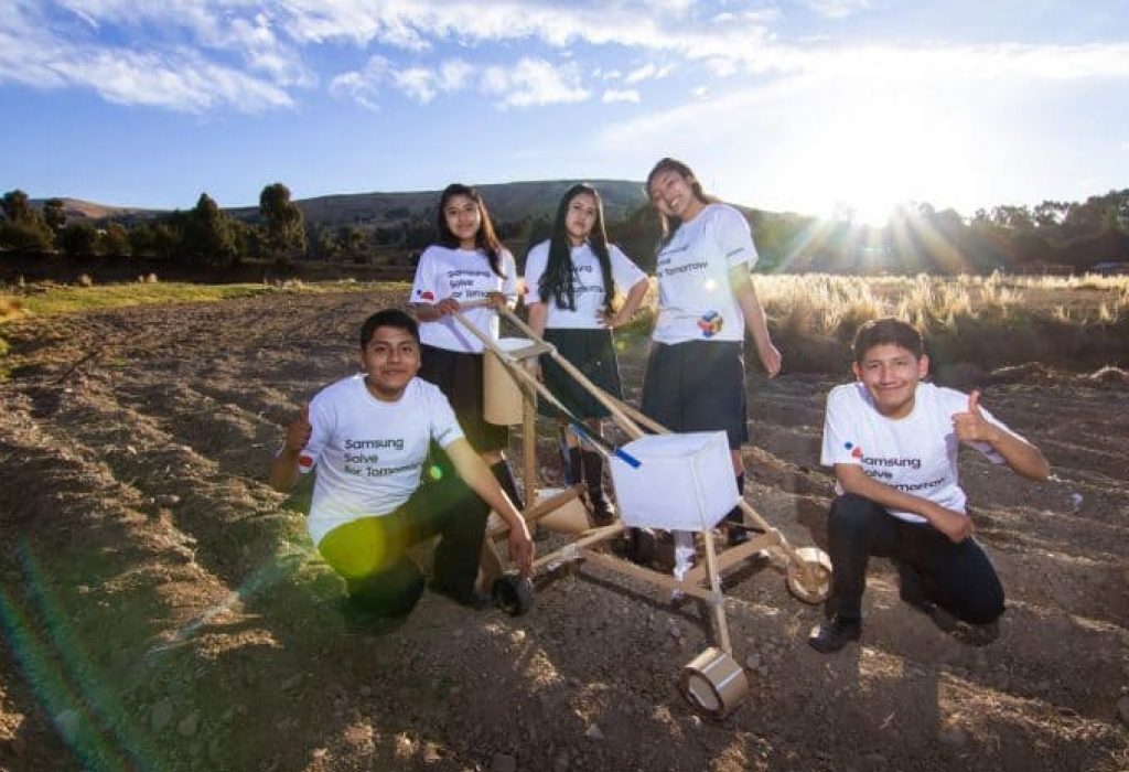 Jóvenes de la región podrán participar en el programa regional de Samsung Electronics, creando soluciones tecnológicas a favor de sus comunidades. (Foto Cortesía)