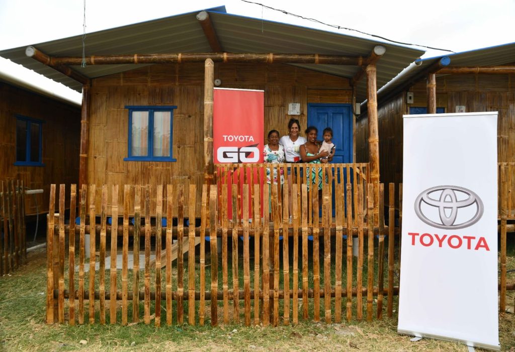 Foto de donación de casas Caemba a través del programa de Fundación Raíz. (Cortesía)