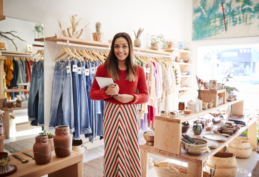 Visa Consulting & Analytics analizó las transacciones efectuadas con credenciales Visa en tiendas de ropa y encontró que los pagos sin contacto y el ecommerce están creciendo en la región. (Foto Cortesía)