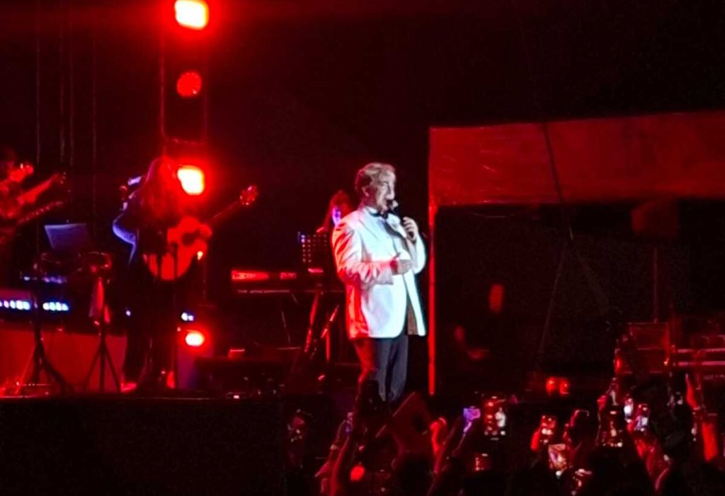 WhatsApp Image 2025-10-19 at 11.10.08 (1)